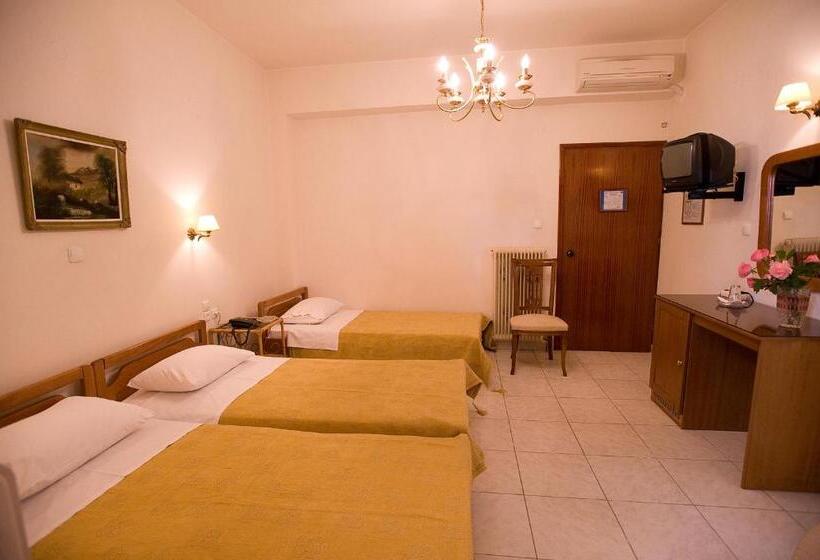 اتاق استاندارد سه نفره, Urania