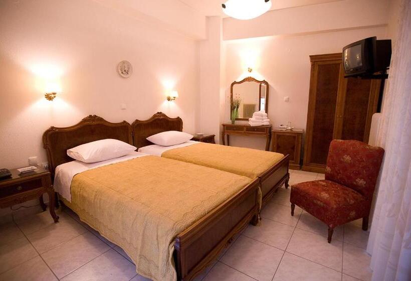 اتاق استاندارد یک نفره, Urania