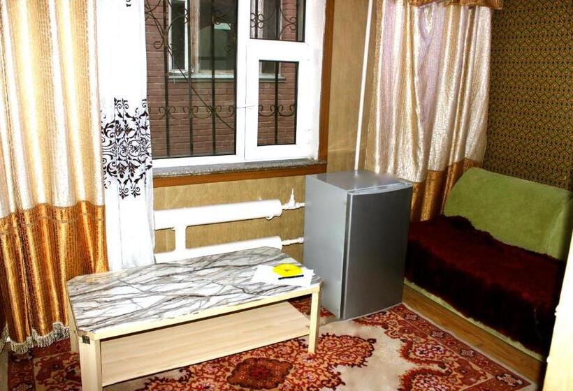 اتاق لوکس, City Hostel & Tours