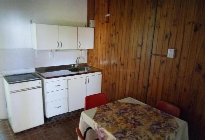 Апартаменты 1 Спальня Нижний Этаж, Lavalle Hostel