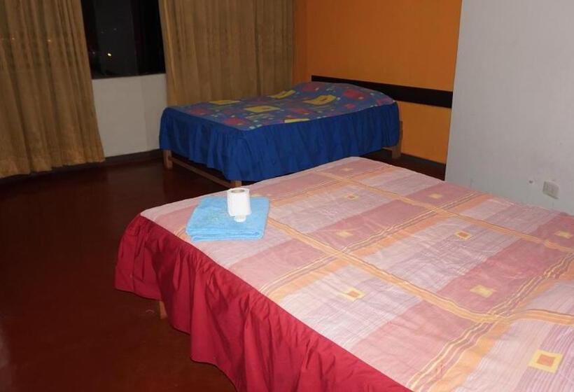 غرفة قياسية, Tour Hostal Wanka