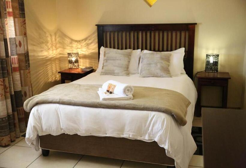 Вилла 3 Спальни, Augrabies De Oude Stoor Guesthouse