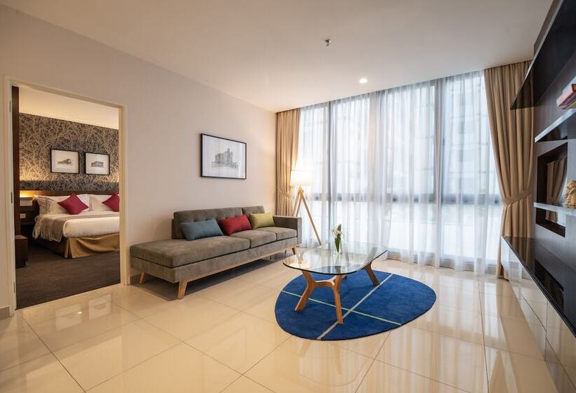 Люкс Классика, Ramada By Wyndham Meridin Johor Bahru