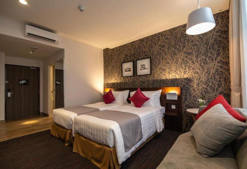 Номер Deluxe, Ramada By Wyndham Meridin Johor Bahru