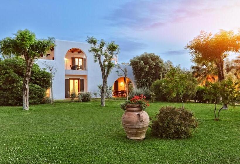 Апартаменты 1 Спальня, Trezene Village
