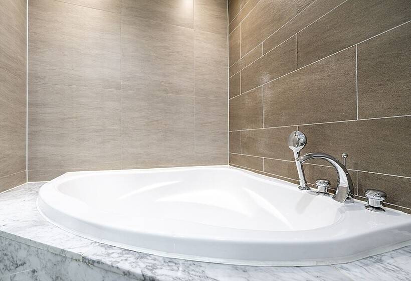 Номер Deluxe, Wonju City Hotel Hyeoksin