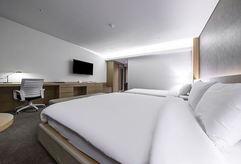 غرفة ديلوكس, Wonju City Hotel Hyeoksin