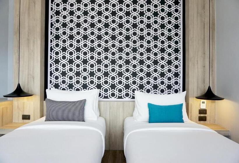 Deluxe Room Mountain View, The Lake Chalong Hotel Sha Plus