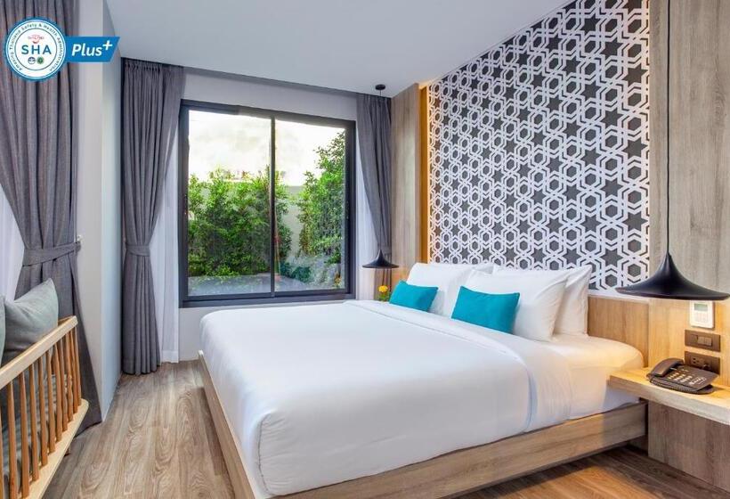 اتاق لوکس با چشم‌انداز باغ, The Lake Chalong Hotel Sha Plus