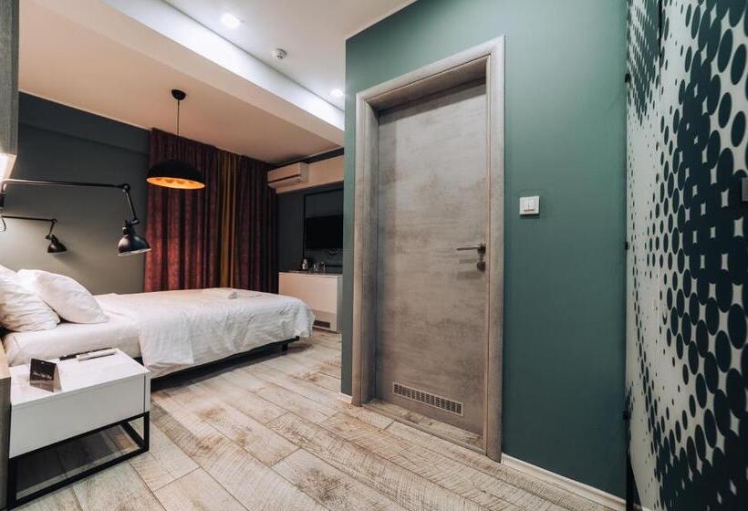 اتاق لوکس با بالکن, Urbanista Hotel & Bar