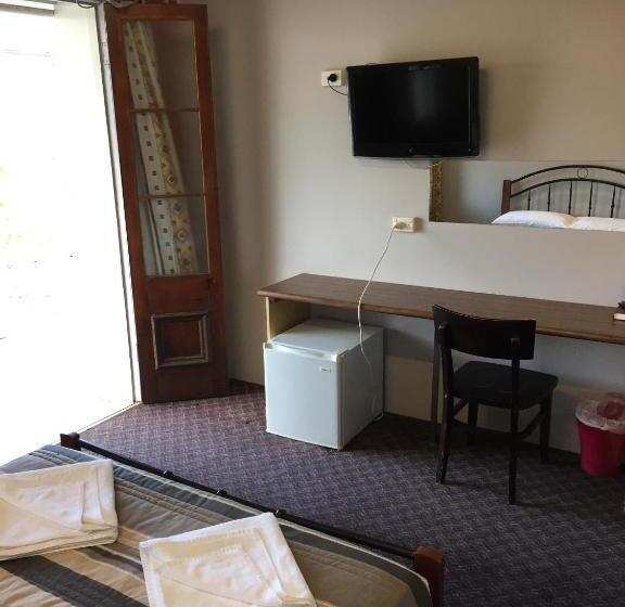 Номер Стандарт с Балконом, Heritage Hotel Rockhampton