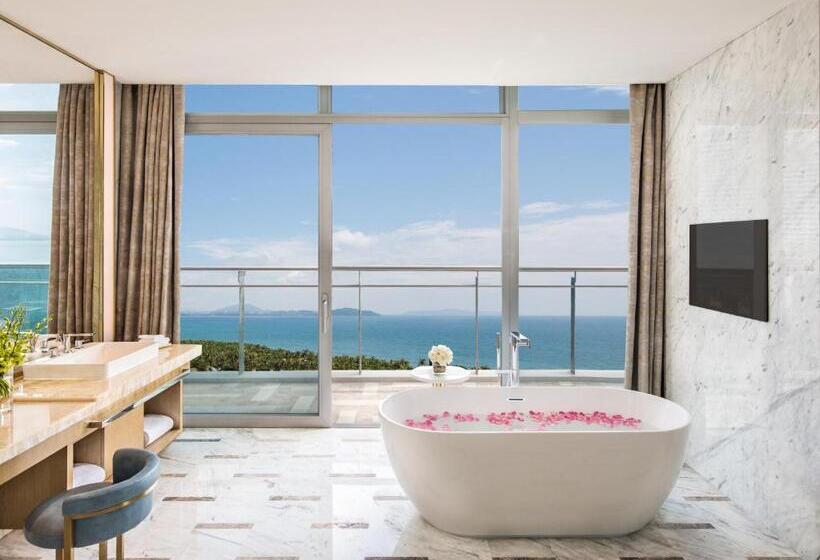 Королевский Люкс, Atlantis Sanya