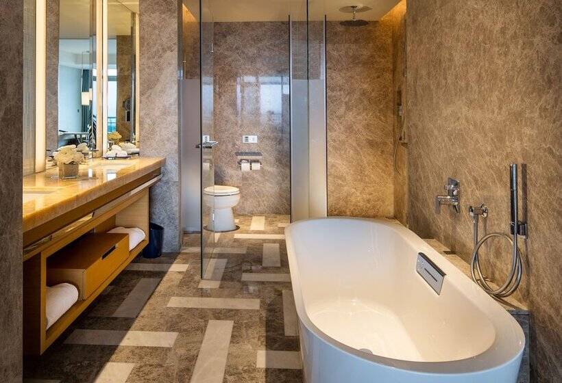 Номер Deluxe Вид на Море, Atlantis Sanya
