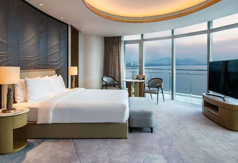 Королевский Люкс, Atlantis Sanya