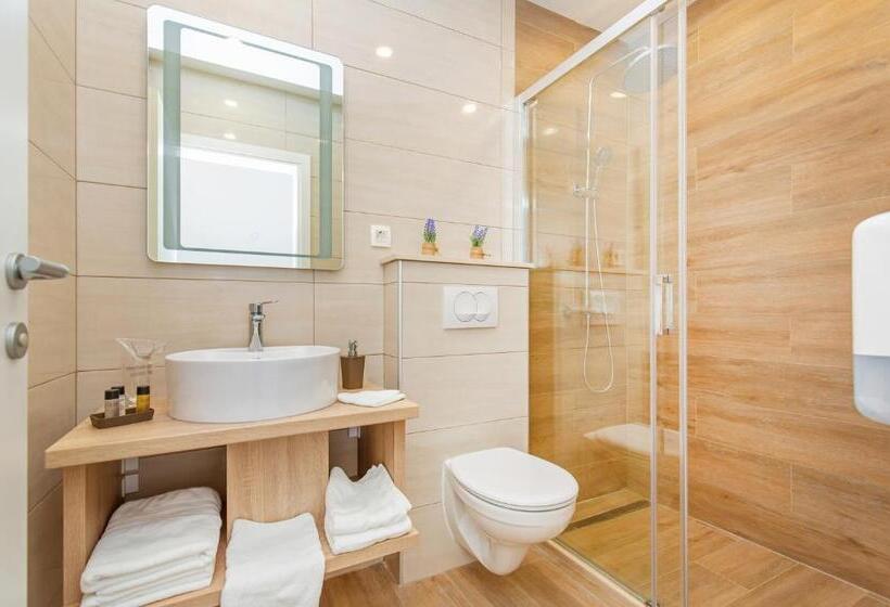 اتاق لوکس با چشم‌انداز دریا, Boutique Flamingo B&b