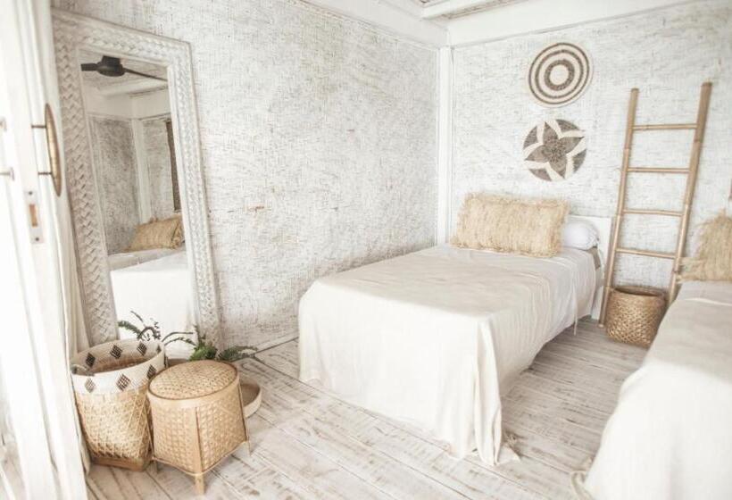 Кровать в Общей Комнате, Dreamsea Bali