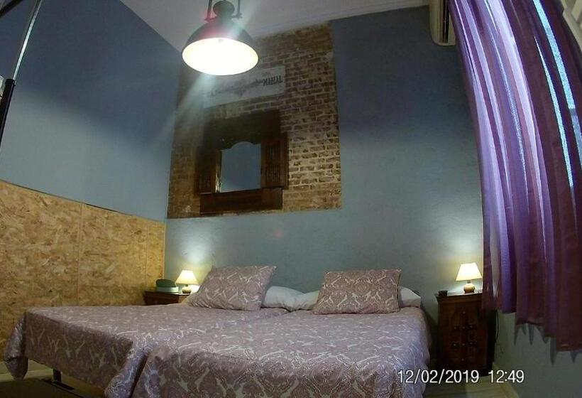 اتاق استاندارد, Hostal Hispalense