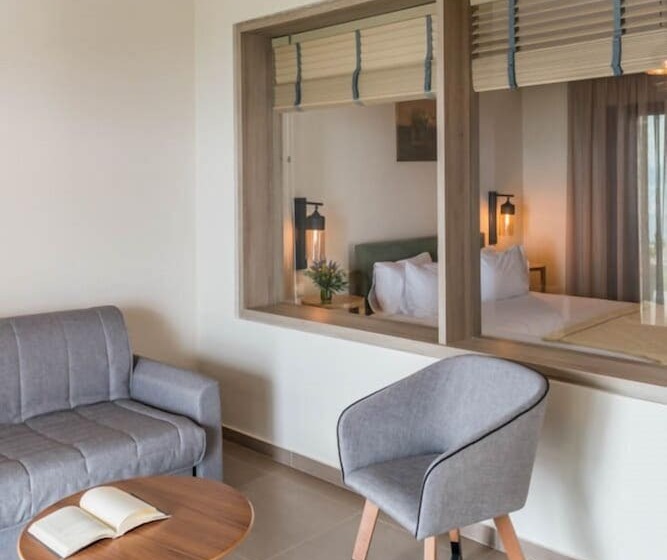 Люкс Deluxe Вид на Море, Elimnion Resort
