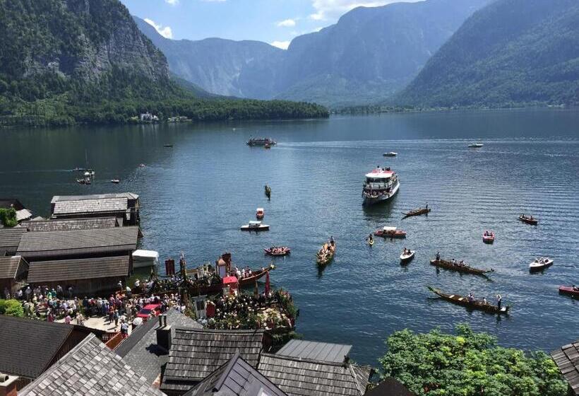 Люкс Повышенной Комфортности, Hallstatt Hideaway  Adults Only