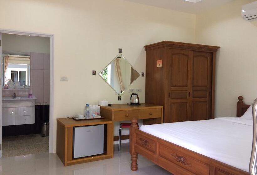 غرفة قياسية, Khaolak Tusneem Resort