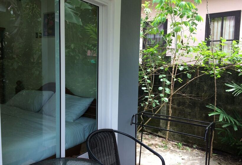 غرفة قياسية, Khaolak Tusneem Resort