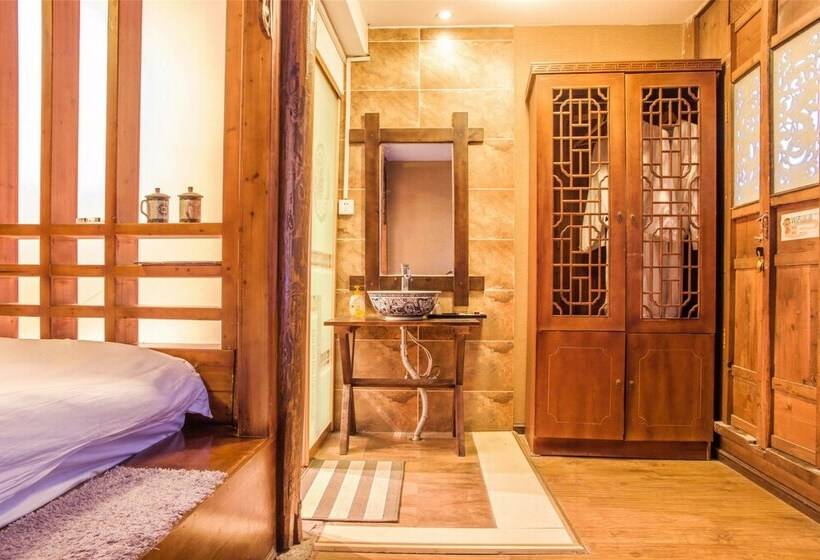 Номер Стандарт, Lijiang Xueshanyu Inn