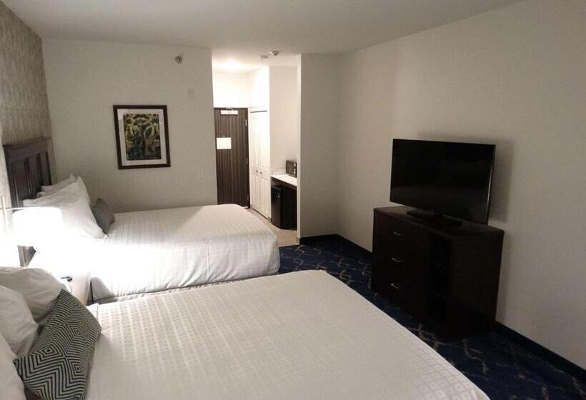 Номер Стандарт с Кухней, Best Western Plus New Richmond Inn & Suites