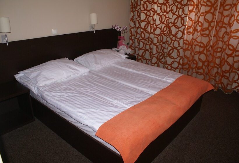 اتاق استاندارد, Prunk