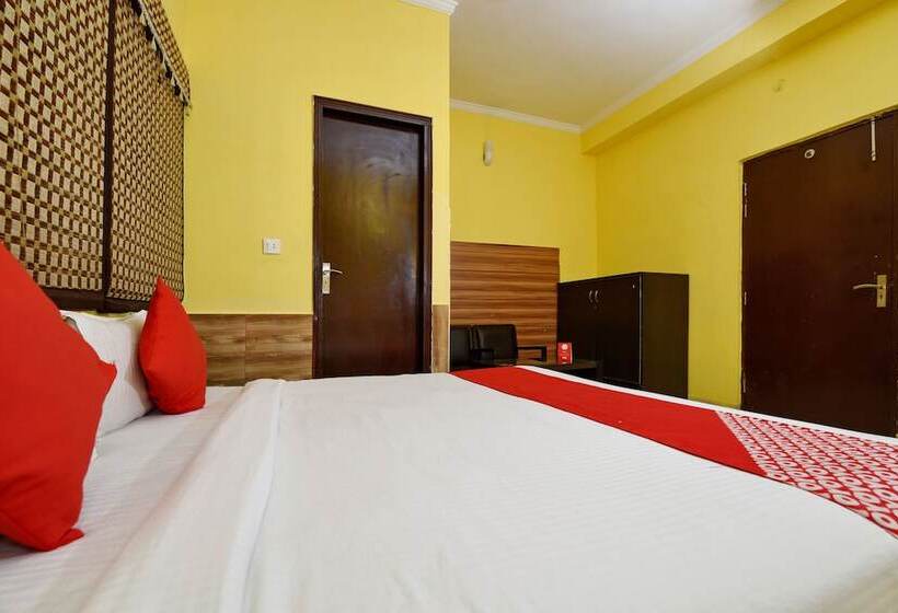 标准间, Super Hotel O Gms Road Ballupur Chowk