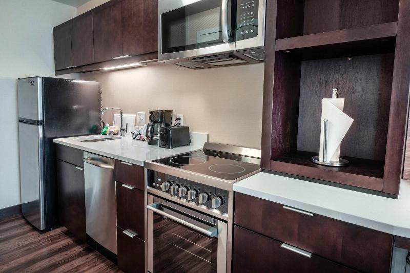 Люкс Кровать Кинг, Towneplace Suites By Marriott Toledo Oregon