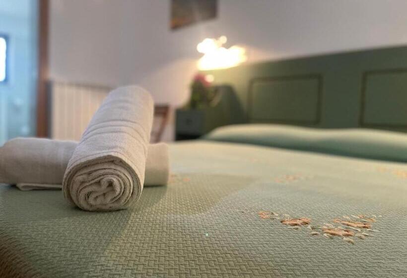 اتاق استاندارد, Agriturismo Paulesa