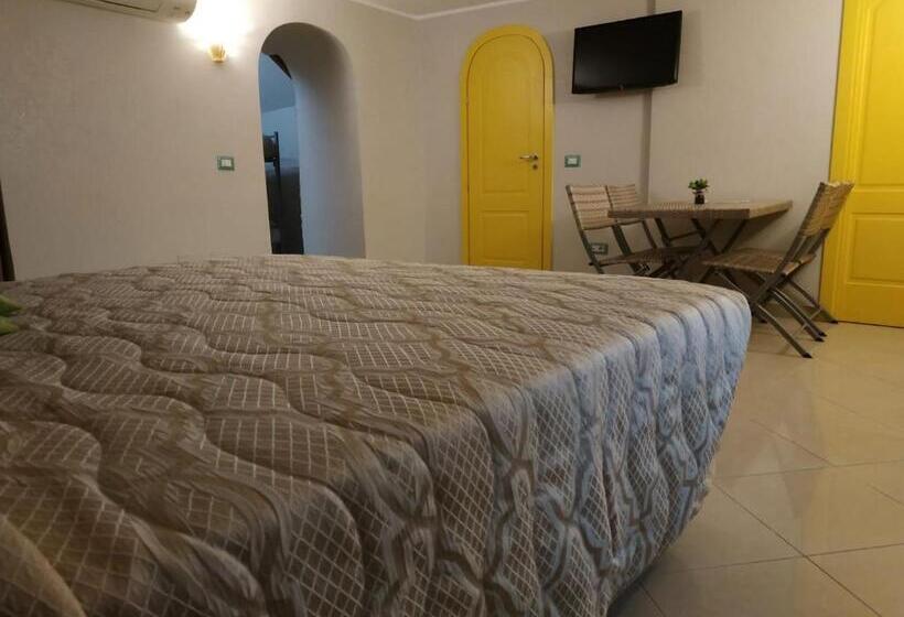 اتاق استاندارد چهار تخته, Buono B&b