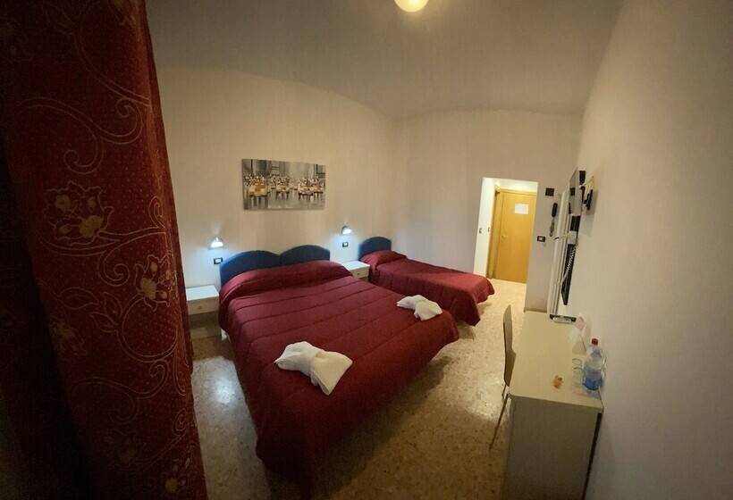 Quarto Triplo Estandar, Le Vele