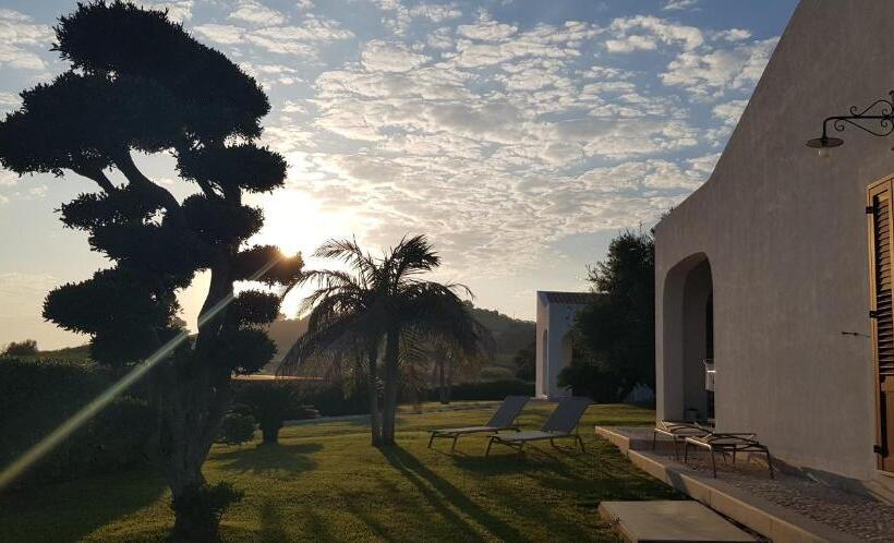 Люкс Кровать Кинг, Borgo Giallonardo Wine Relais