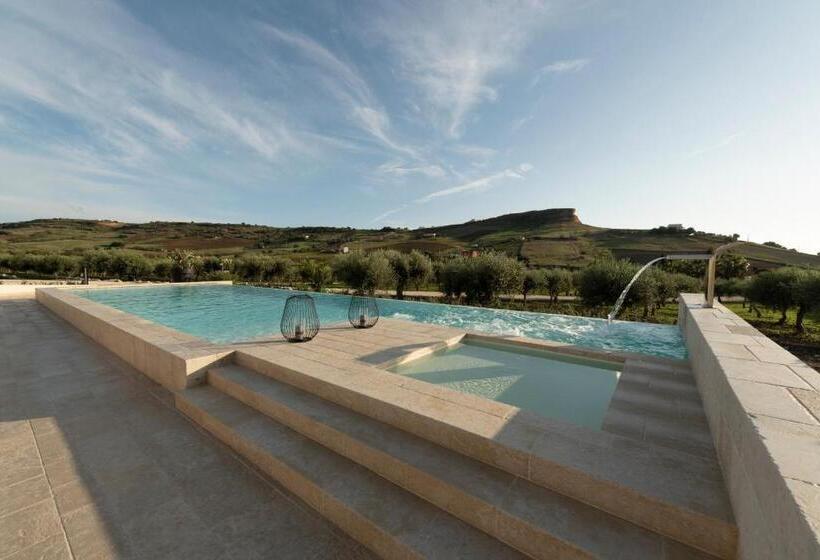 Люкс Кровать Кинг, Borgo Giallonardo Wine Relais