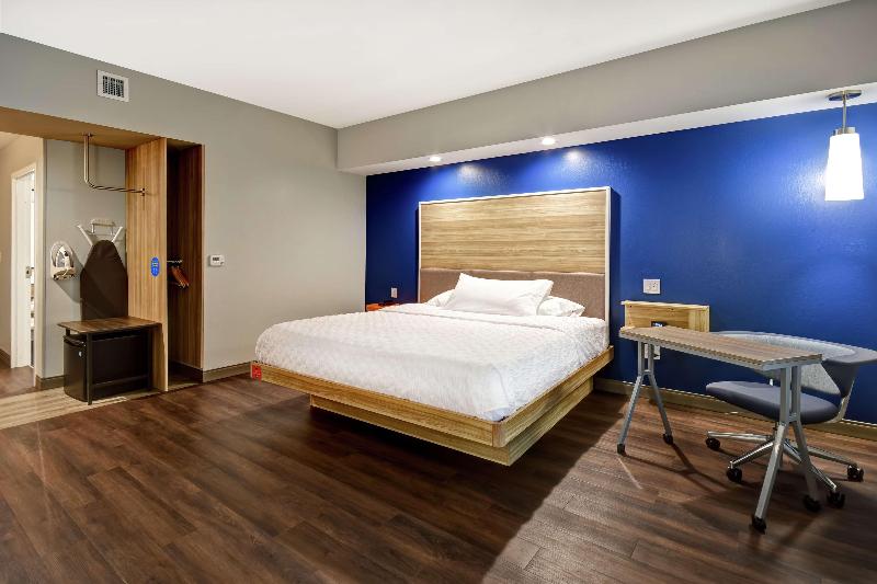 חדר סטנדרט עם מיטת קינג, Tru By Hilton Syracusecamillus