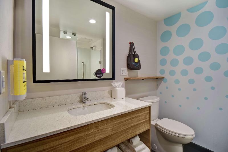 חדר סטנדרט עם מיטת קינג, Tru By Hilton Syracusecamillus