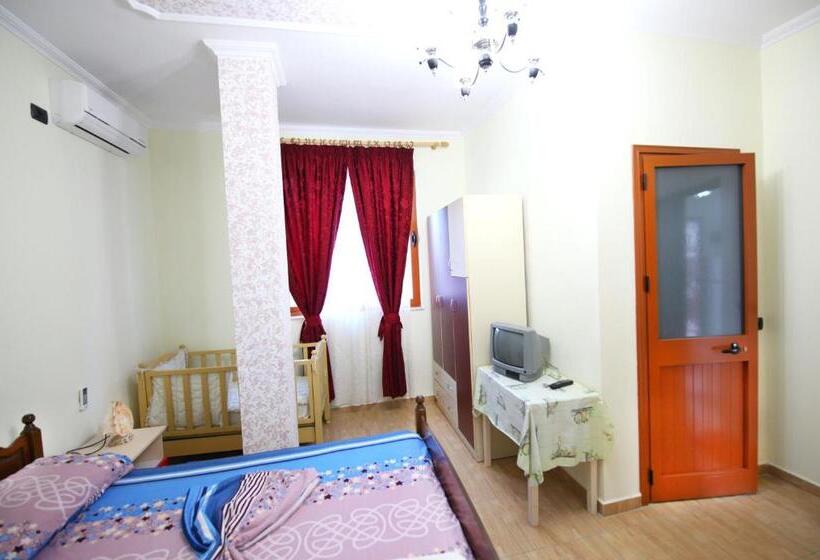 디럭스 룸, My Home Guest House