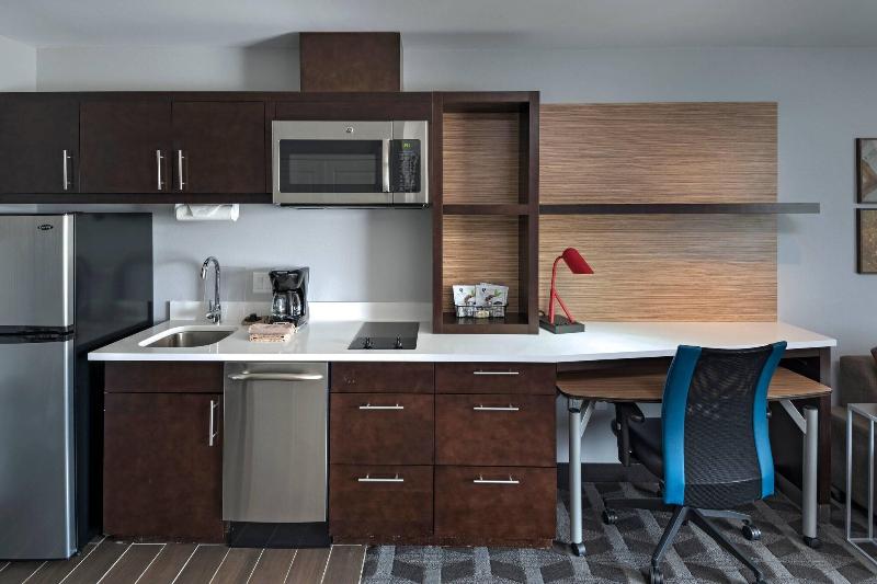 스탠다드 스튜디오 킹침대, Towneplace Suites By Marriott Baton Rouge Port Allen