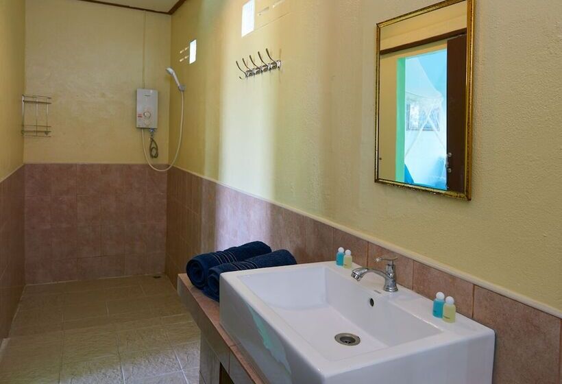 غرفة عائلية, Elephant Bay Resort