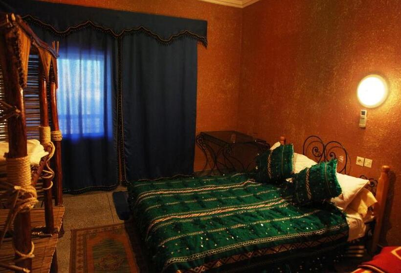 Номер Стандарт Трехместный, La Kasbah De Dades