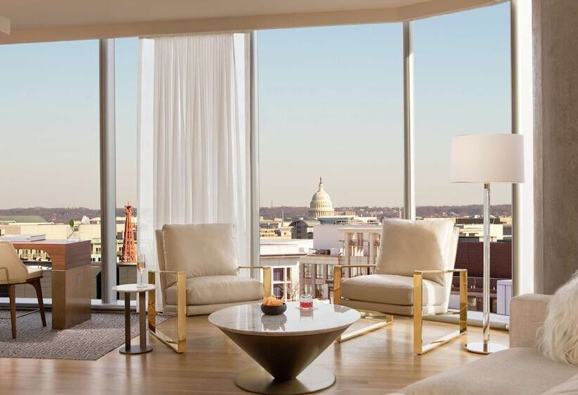 스위트, Conrad Washington, Dc