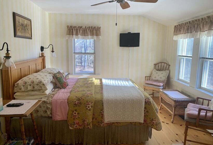 Номер Deluxe, Buttonwood Inn On Mount Surprise