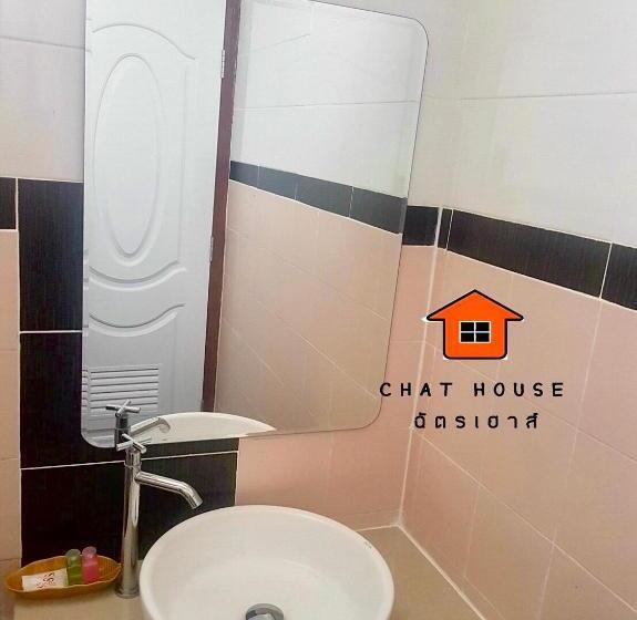 スタンダードルーム, Chat House Soi 18 Mithuna Chiangrai