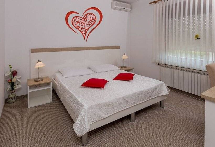 اتاق استاندارد, Rooms Pleška Zagreb Airport