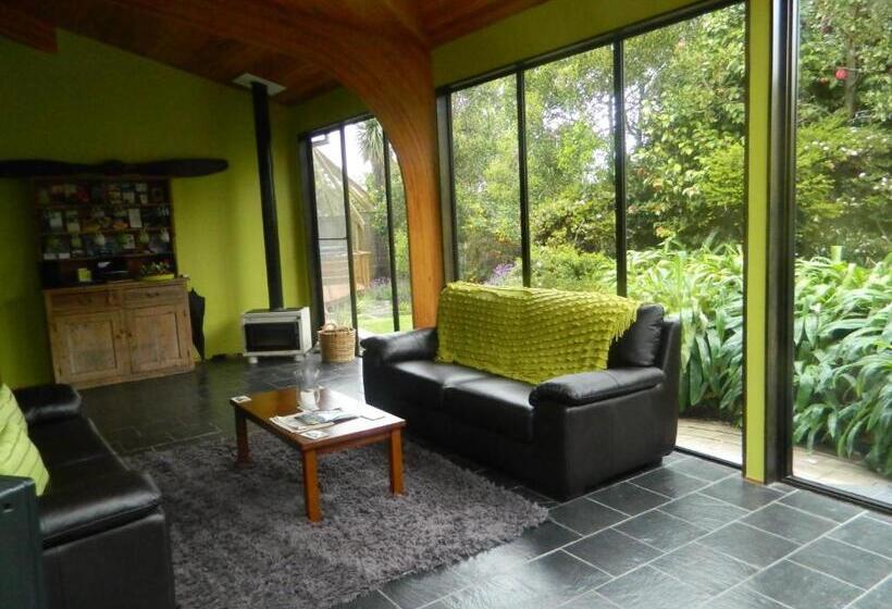 스탠다드 룸 가든 전망, Antares Homestay