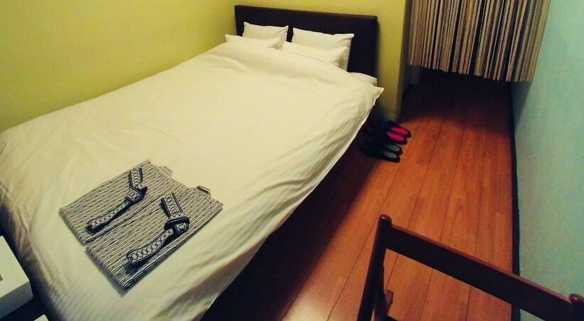 Номер Стандарт, Uno Port Inn