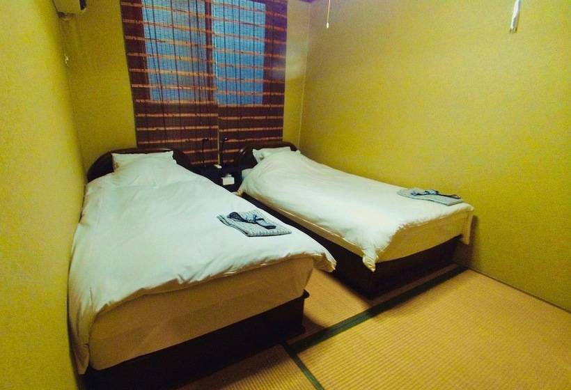 Номер Стандарт, Uno Port Inn