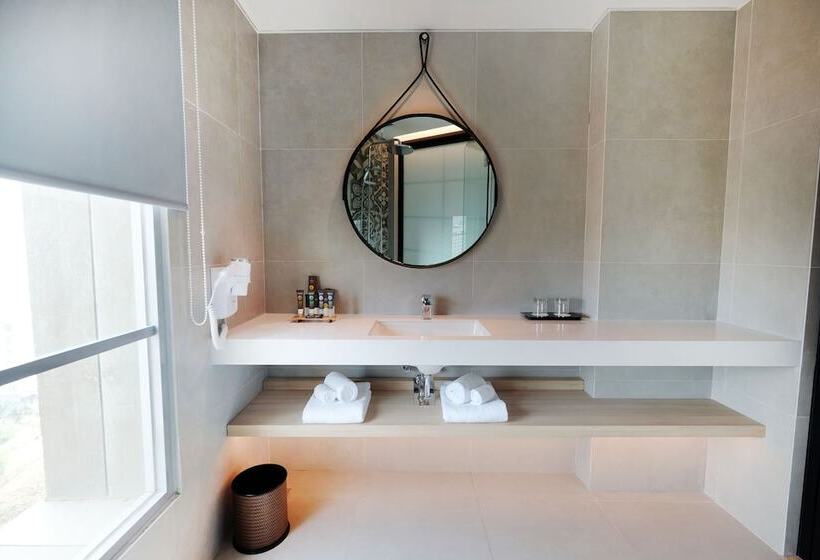 Апартаменты 1 Спальня, Novotel Karawang