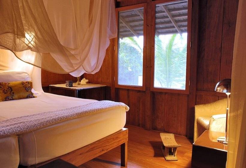 Номер Deluxe, Vila Naia  Corumbau